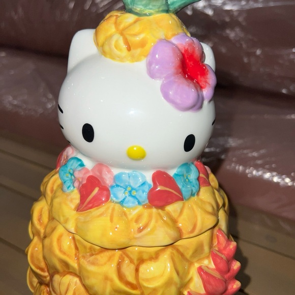 Hello Kitty pineapple canister - Picture 2 of 7